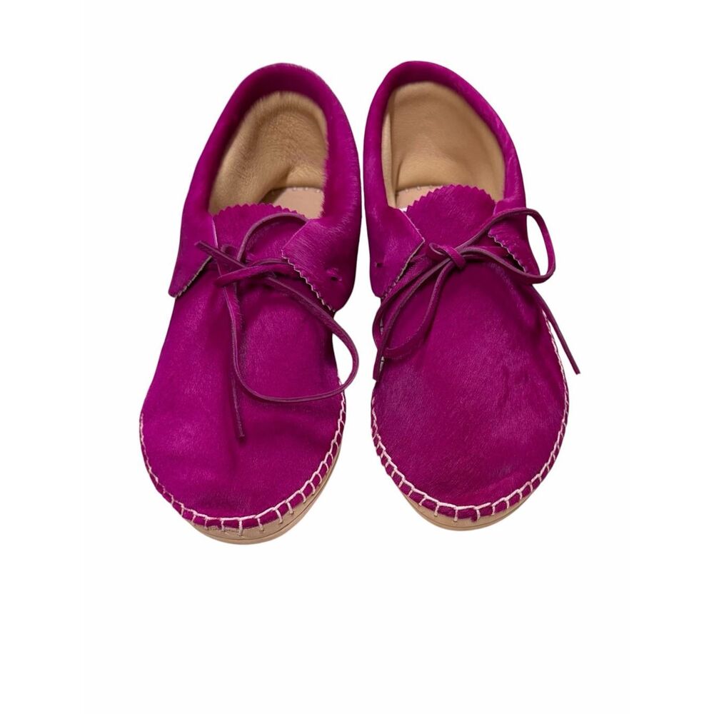 THE GREAT CANYON MOCCASIN in Magenta NWB Size 9